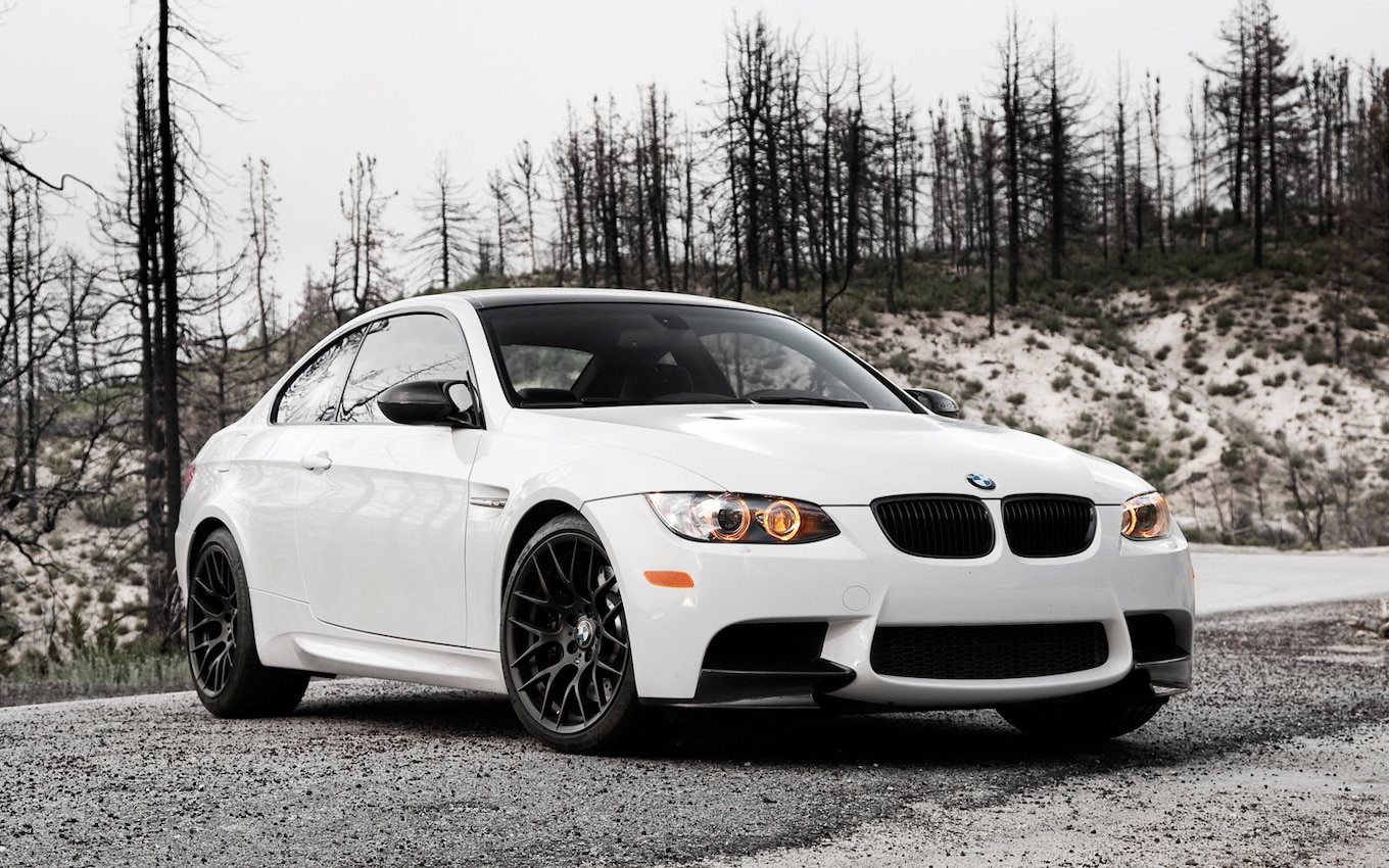 2011-BMW-M3-front-three-quarters.jpg