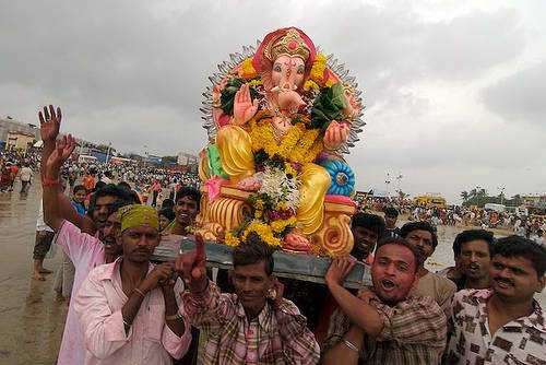 Ganpati-Visarjan-2010.jpg