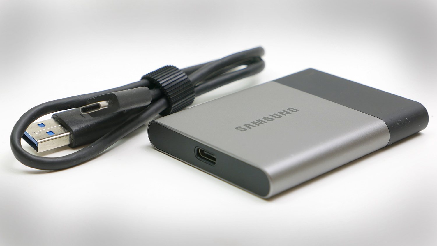 Портативные usb диски. SSD 2 TB Type c Portable. Внешний диск SSD Samsung. Съемный носитель. Съемный носитель флешка.