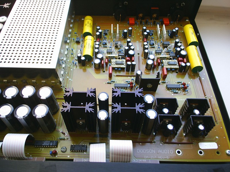 Цап с качественным звуком. Dodson Audio da-217 MKII D. Dodson Audio model da-217 MK II. Dodson DAC.