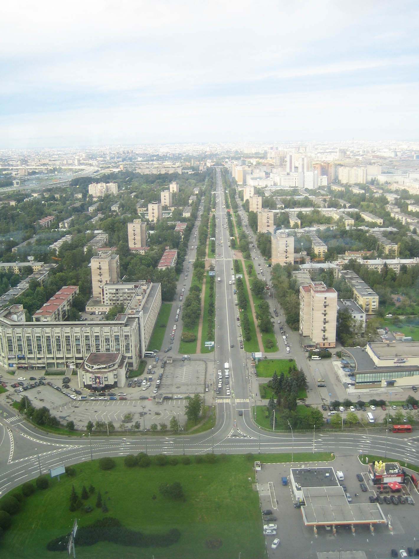 петербург площадь конституции