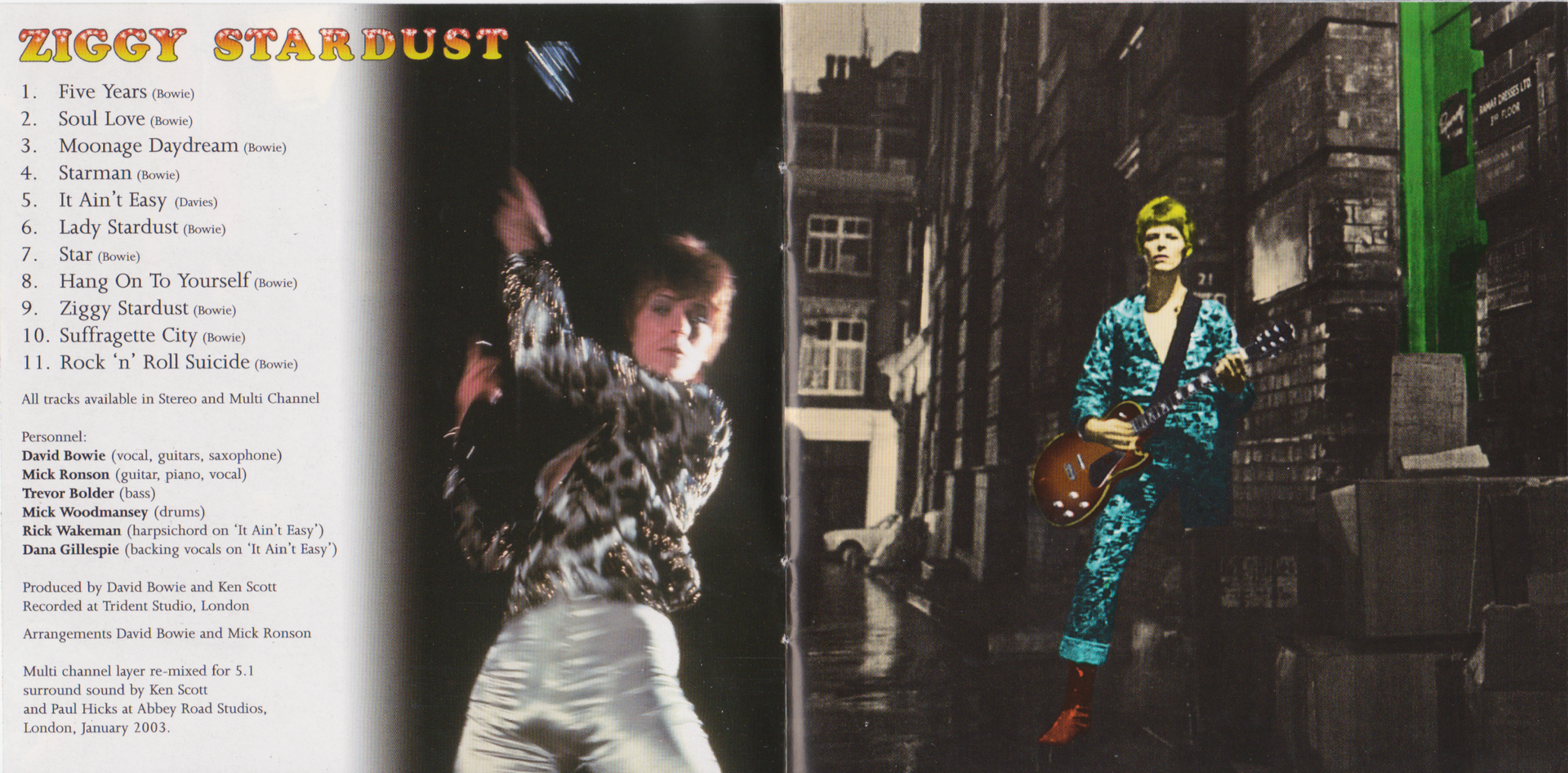 The spiders from mars. The Rise and Fall of Ziggy Stardust and the Spiders from Mars. The Rise and Fall of Ziggy Stardust and the Spiders from Mars Дэвид Боуи. Дэвид Боуи альбом Зигги Стардаст. Ziggy Stardust обложка.