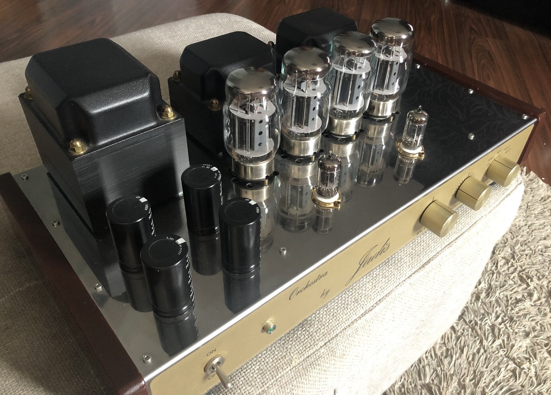 Jadis Orchestra.jpeg