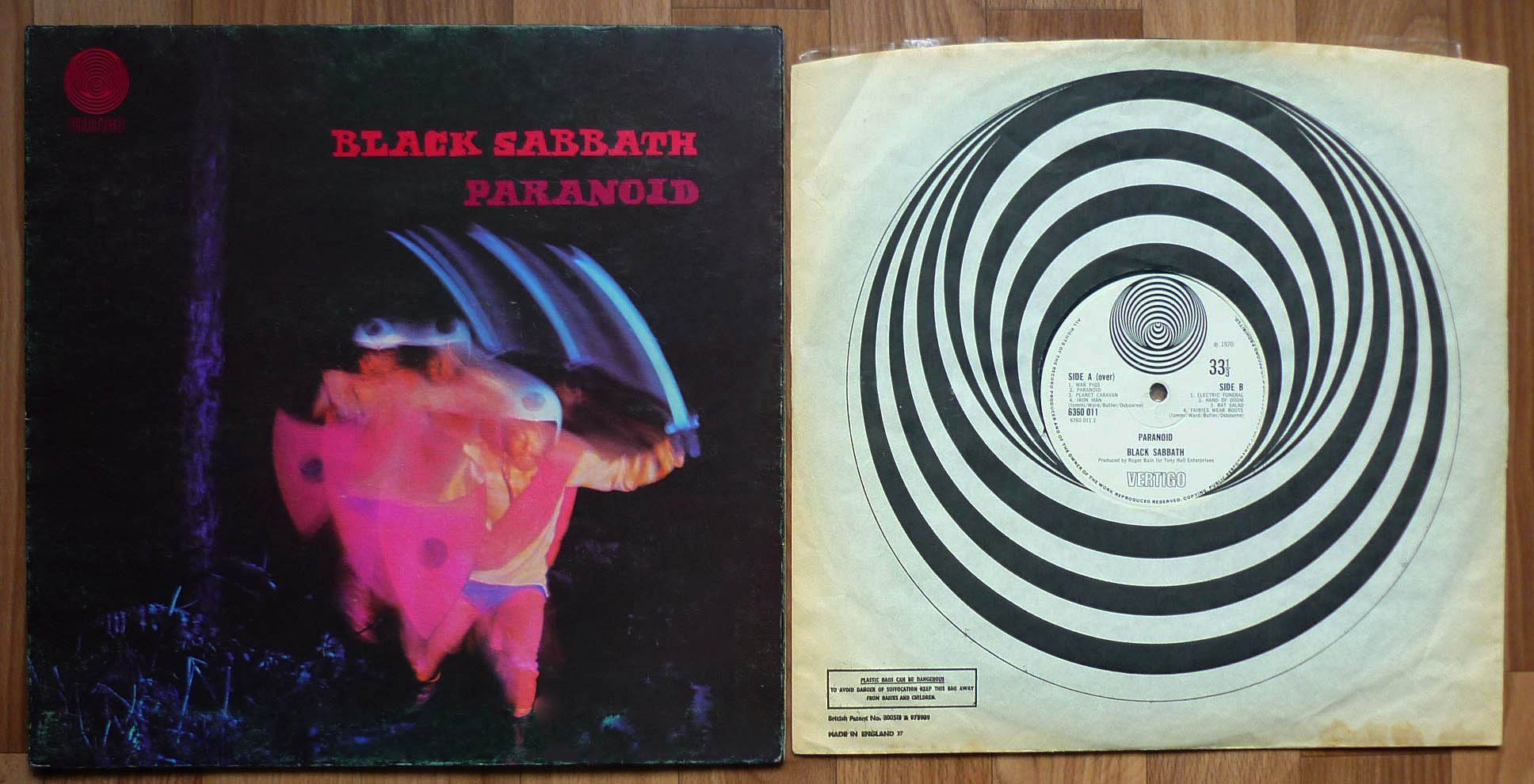 Black sabbath paranoid перевод на русский. Black Sabbath Paranoid обложка альбома. Planet Caravan Black Sabbath. Paranoid одежда. Ноты параноид.