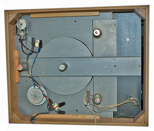TD150mk1-under-Rs.gif.ac7681ab8ec807b28cfc5ce0241ec31f.gif
